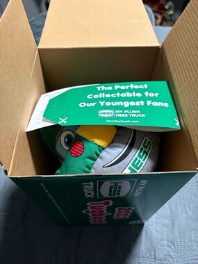My Plush Hess Truck 2023 Singing Green Tugboat New In Box
